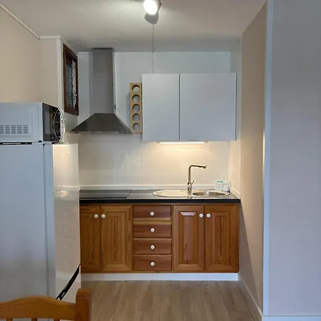 Apartament Vistamar *